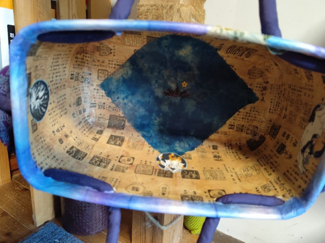 花柄刺繍入りかごバッグ