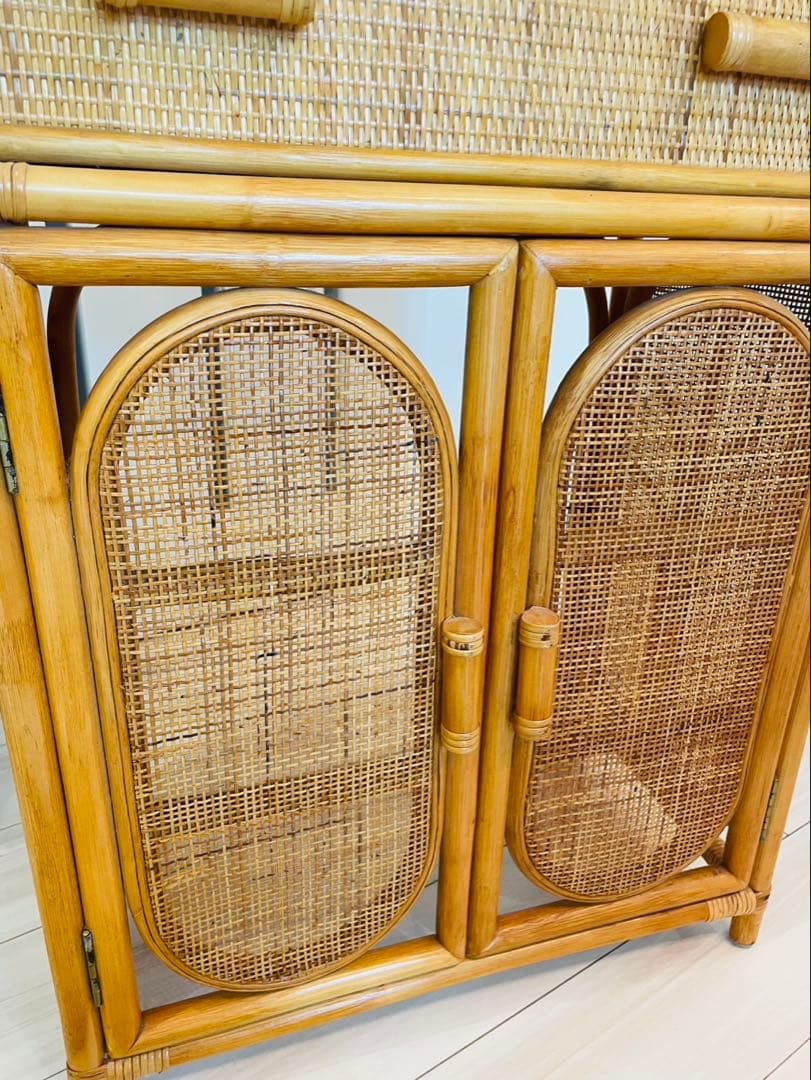 【希少】藤 ラタン わら編み 扉収納 引き出し付き チェスト 棚 ゴミ箱収納