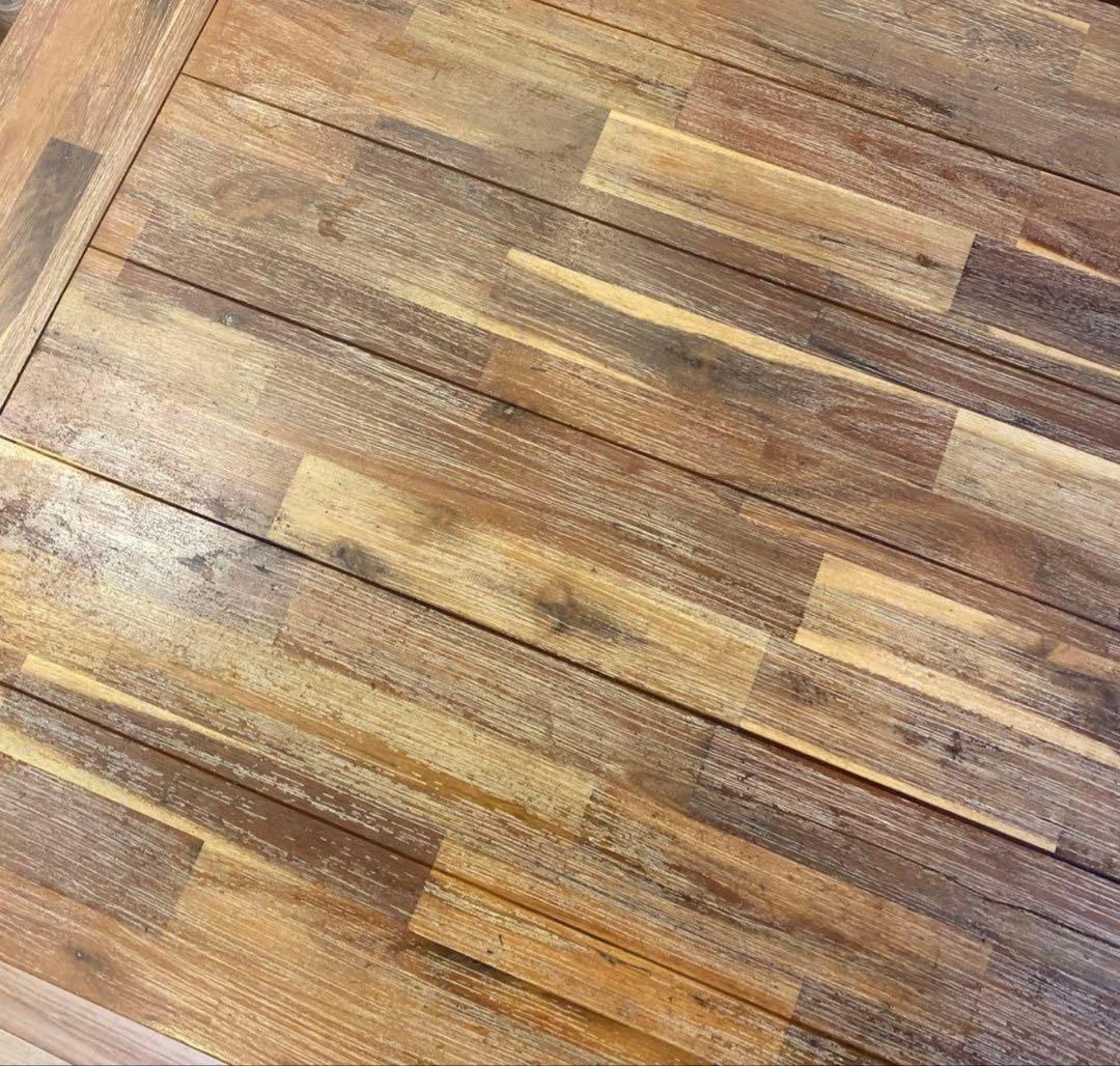 ウニコ　マノア　ダイニングテーブル