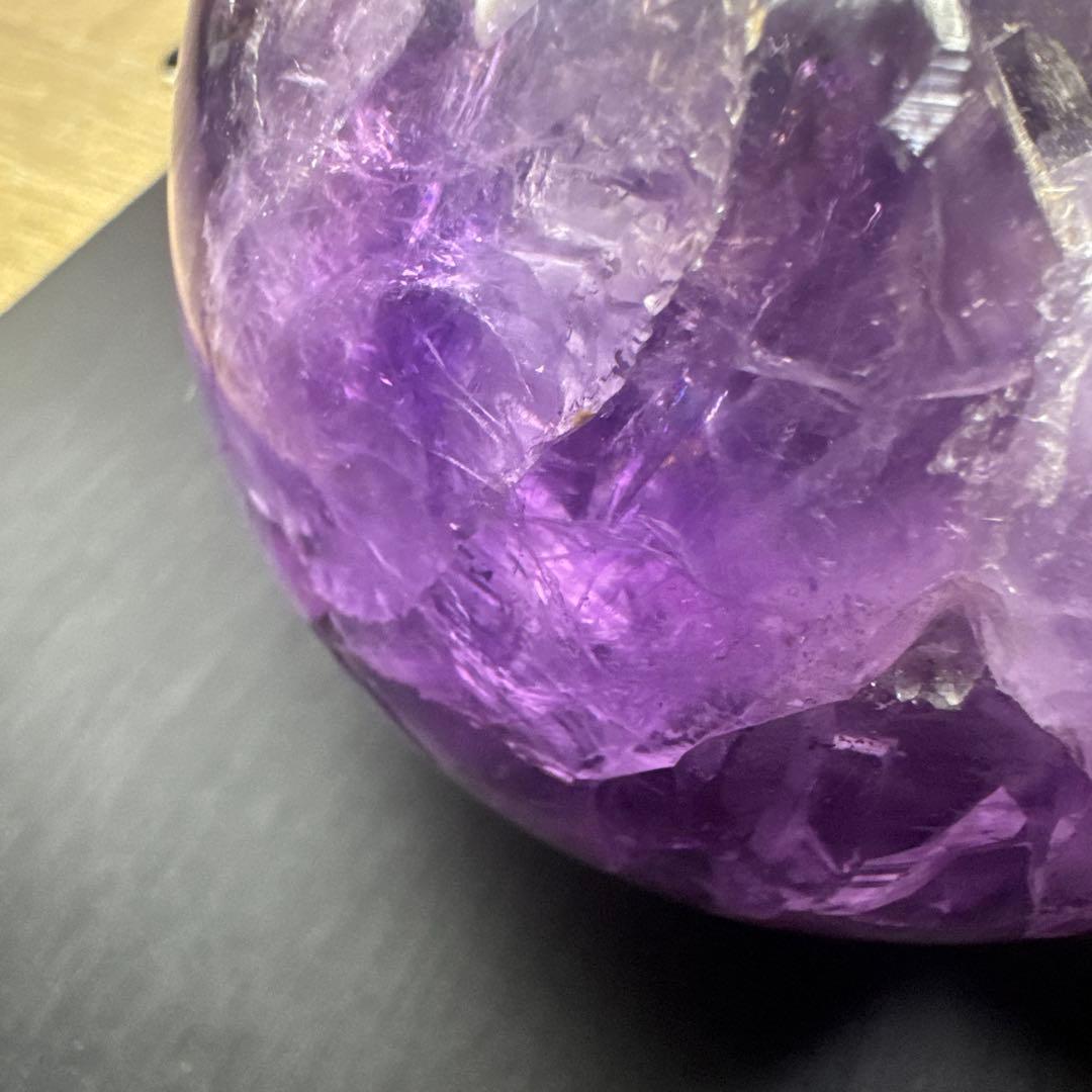 ウルグアイ産 ノーセメント アメジスト 笑い口 台座付