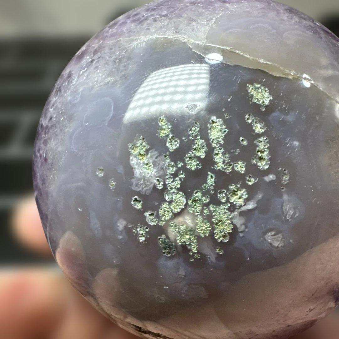 ウルグアイ産 ノーセメント アメジスト 笑い口 台座付