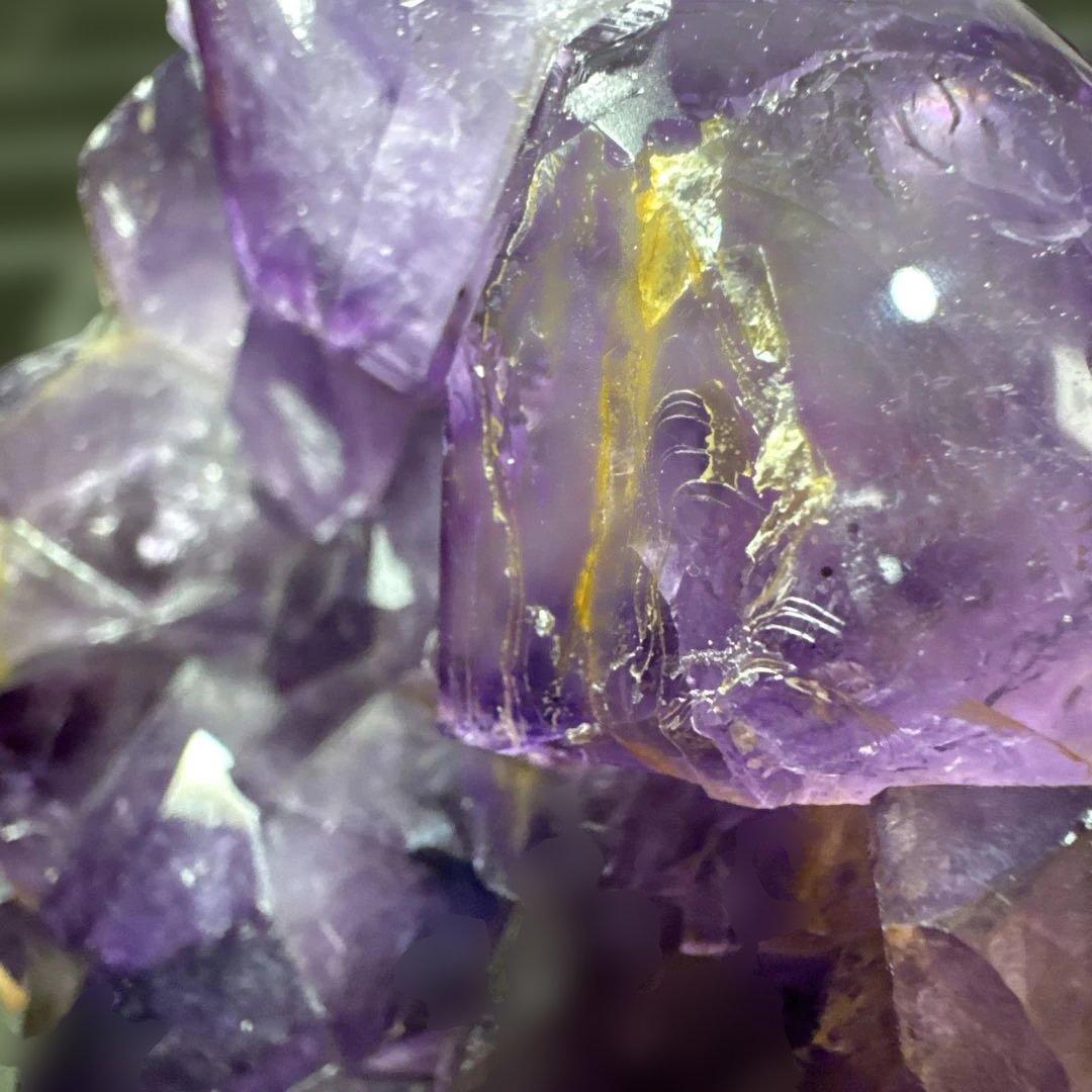 ウルグアイ産 ノーセメント アメジスト 笑い口 台座付