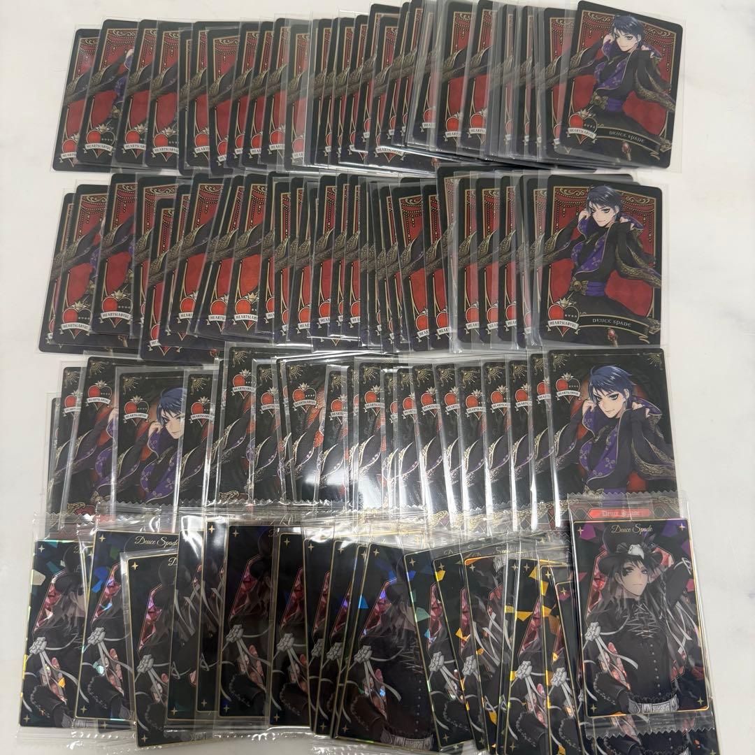 デュース・スペード ツイステ メタルカード ウエハース 式典服