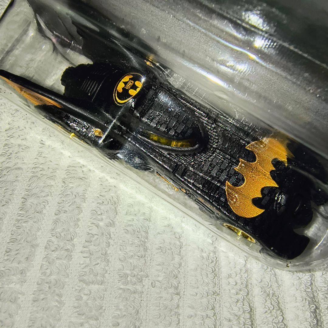 ☆ホットウィールプレミアム バットモービル【KITH】コラボモデル☆未