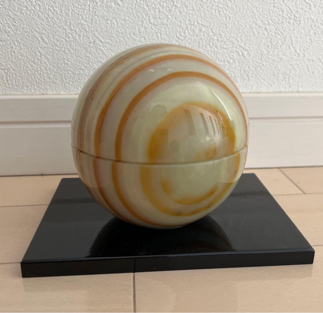 灰皿　置物　オブジェ　天然石？　 水晶？　翡翠ボール？