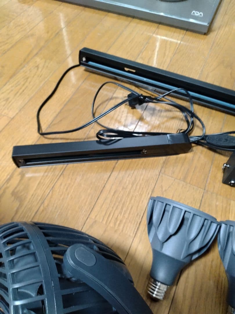 Helios Green LED 24W ヘリオスグリーンLED5個 送風機 - メルカリ