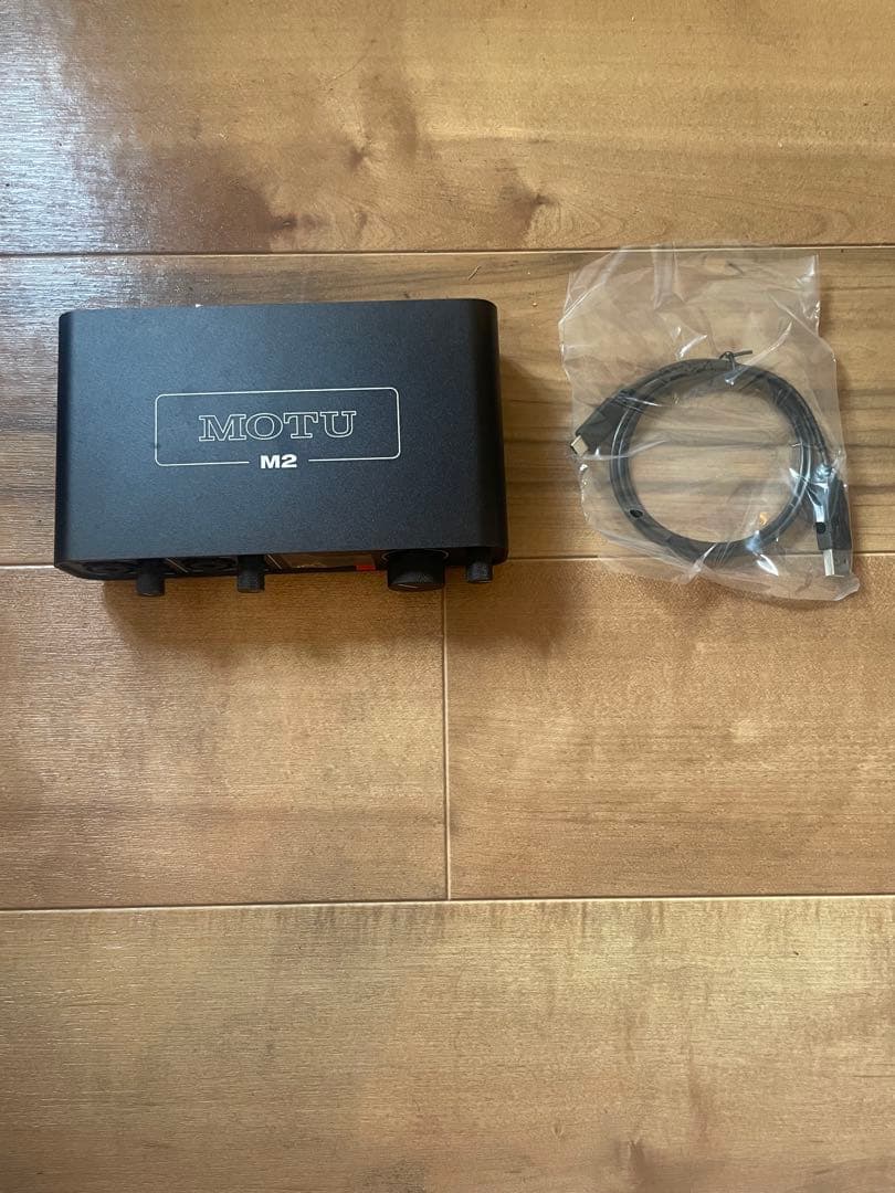 MOTU M2 オーディオインターフェイス 本体とUSBケーブル | 激安通販の