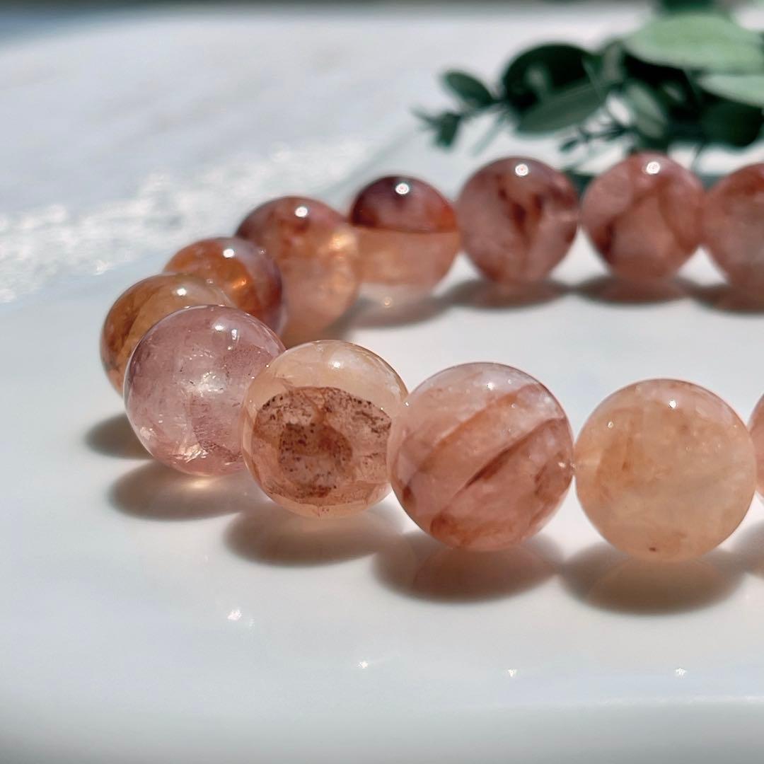 レインボー入り✨マニカランヒマラヤ水晶〜ミックスカラー