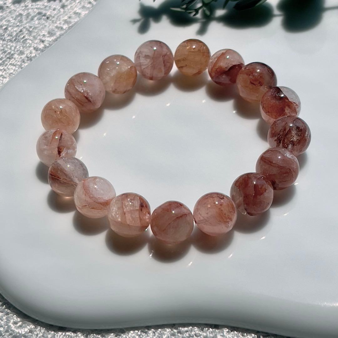 レインボー入り✨マニカランヒマラヤ水晶〜ミックスカラー