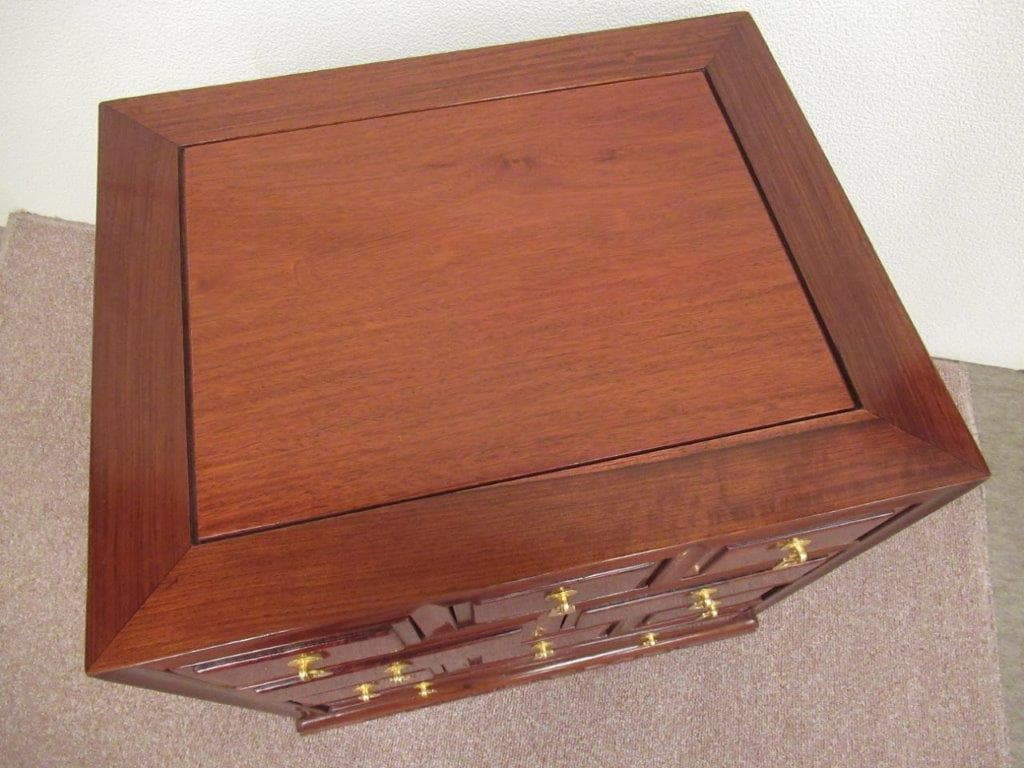 木製キャビネット 幅約42cm x 奥行約53cm x 高約52cm