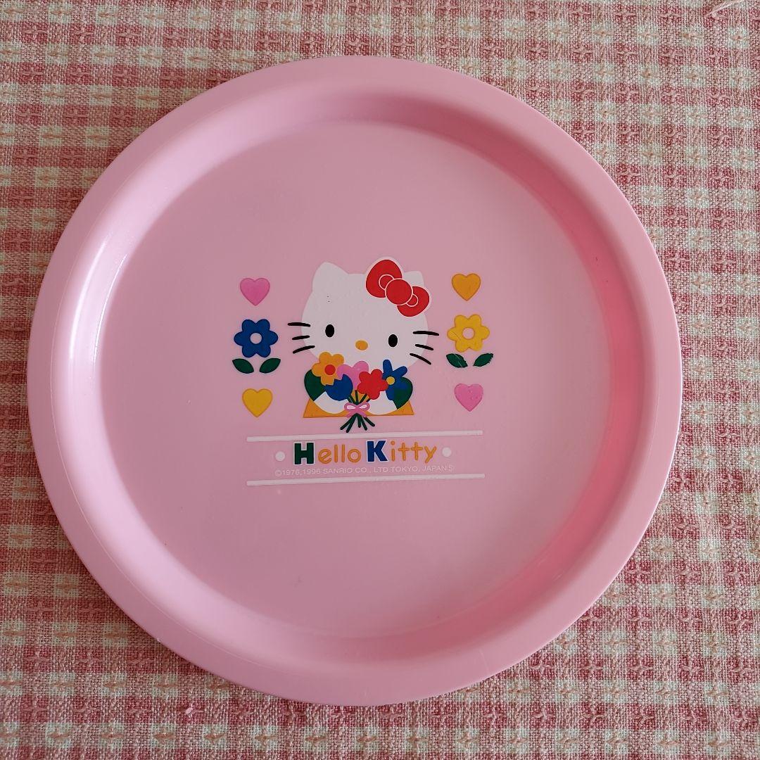 平成レトロ サンリオ ハローキティ プラスチック プレート お皿 - メルカリ