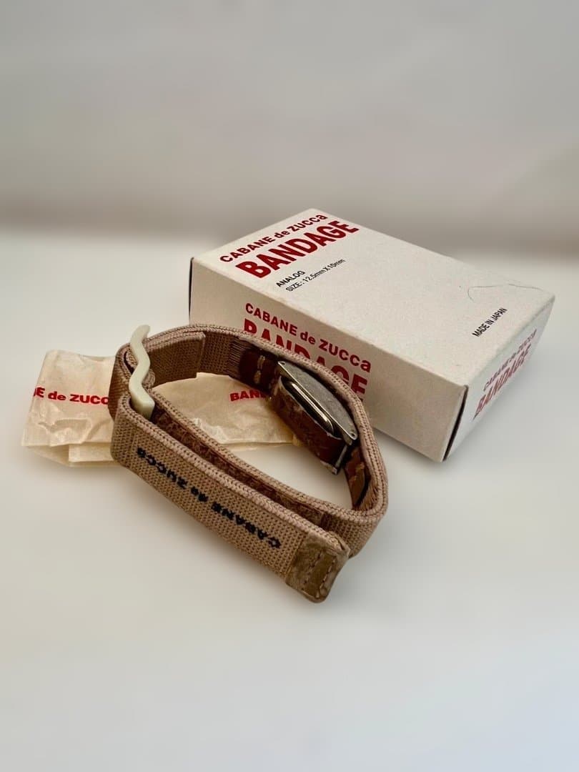 (レア美品)!CABANE de ZUKKA BANDAGE腕時計。
