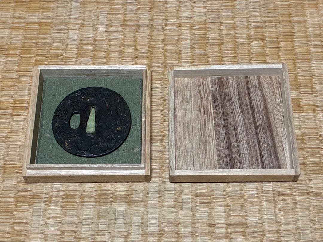 銅製 鳳凰 桐紋 象嵌 彫刻 鍔(つば) 時代物 箱入