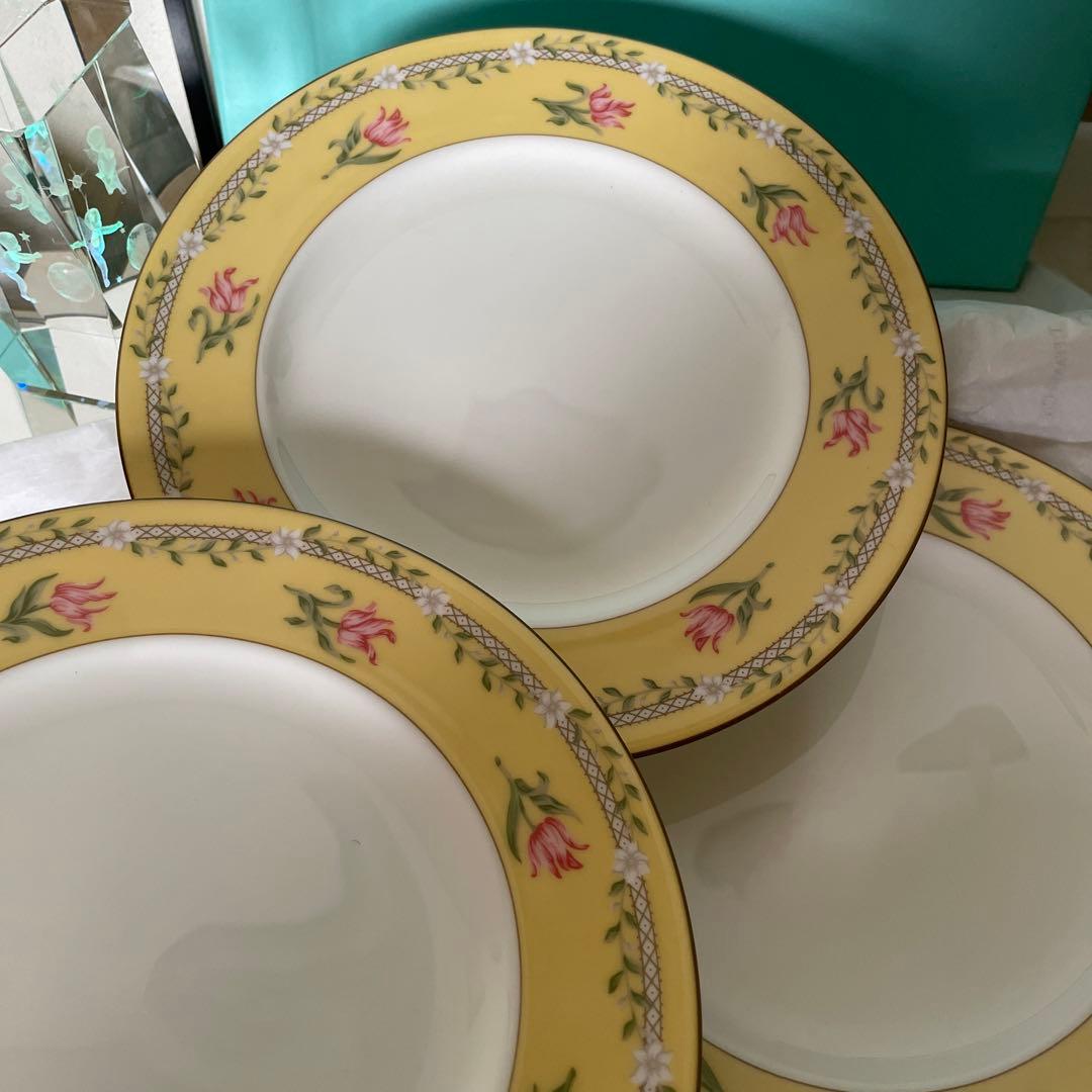 【未使用】ティファニー　チューリップ　ケーキ皿　サラダ　デザート皿