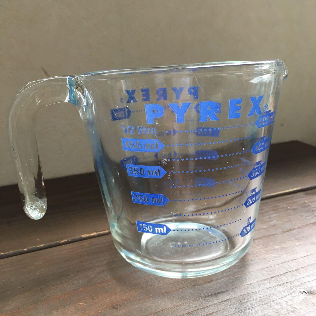 PYREX 計量カップ 1/2リットル パイレックス 青文字 旧ロゴ 500ml