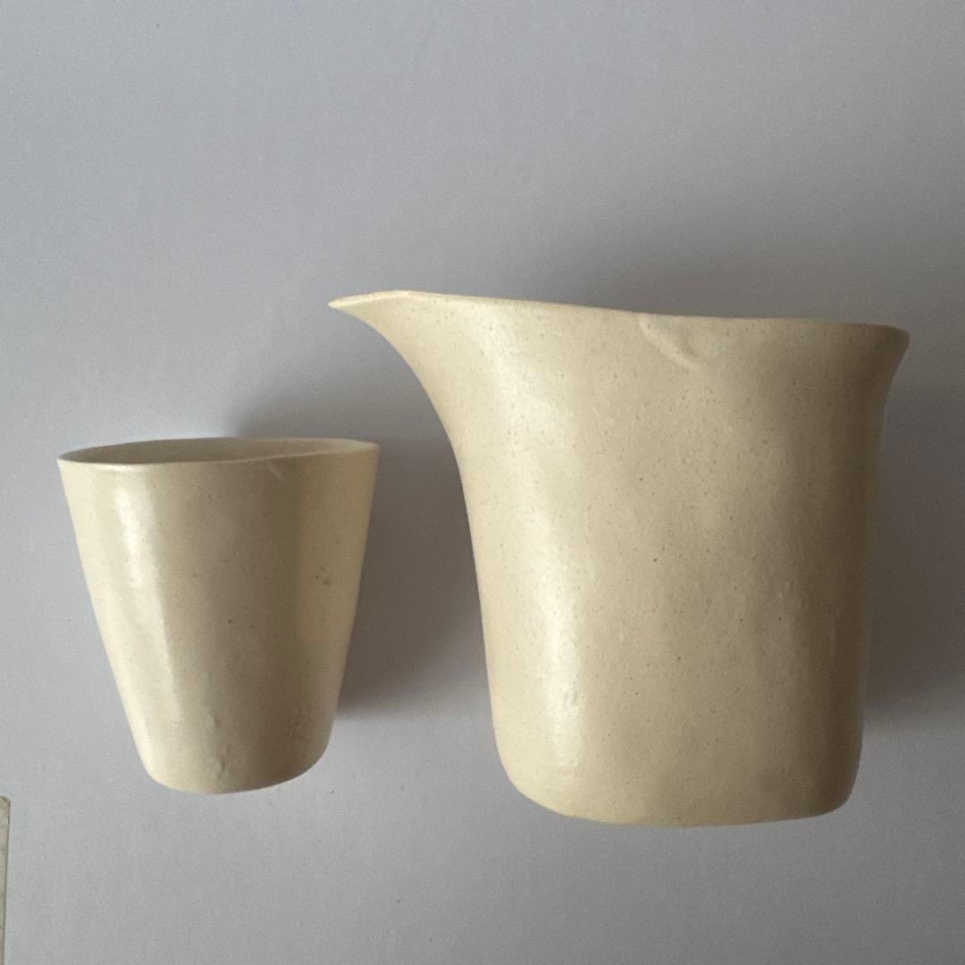 幸*家様 井山三希子さん　美品　片口ピッチャー　 （カップはおつけします。）