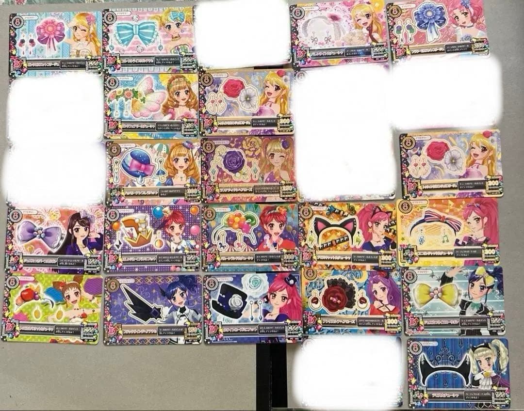 アイカツカード アクセサリー まとめ売り バラ売り⭕️ - メルカリ