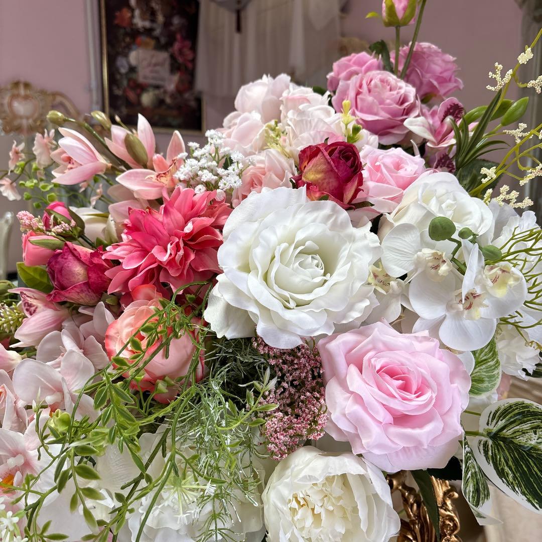 超大型 ロココ調 フラワーアレンジ 造花