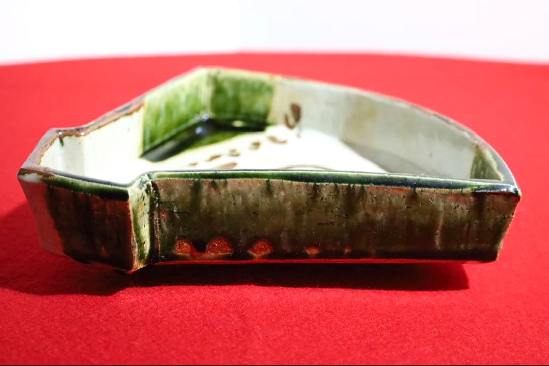 魯山人シリーズ【魯山人写しの器　織部沢瀉紋扇面鉢 一客　寺田春栄　作】