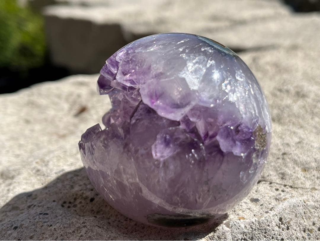 【来福】ウルグアイ産⭐️アメジスト笑口⭐️龍穴⭐️N6⭐️台座付き