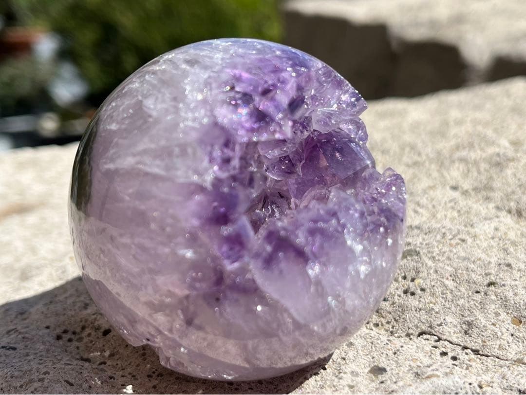 【来福】ウルグアイ産⭐️アメジスト笑口⭐️龍穴⭐️N6⭐️台座付き