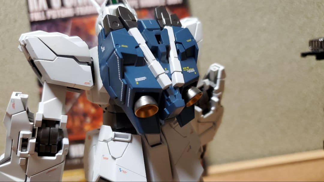 MG ユニコーンガンダム HD COLOR+MS CAGE 塗装済み完成品