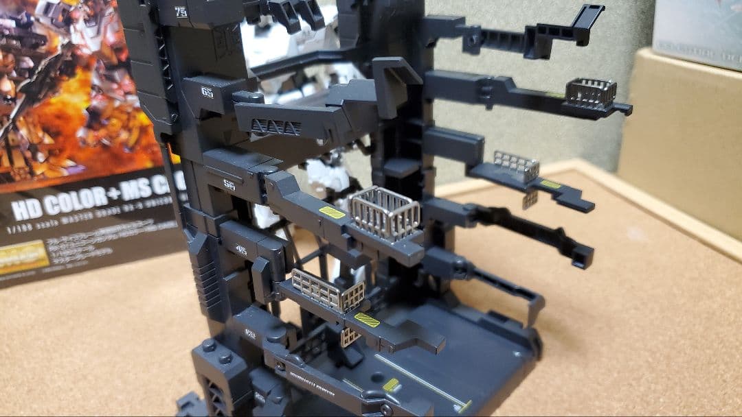 MG ユニコーンガンダム HD COLOR+MS CAGE 塗装済み完成品