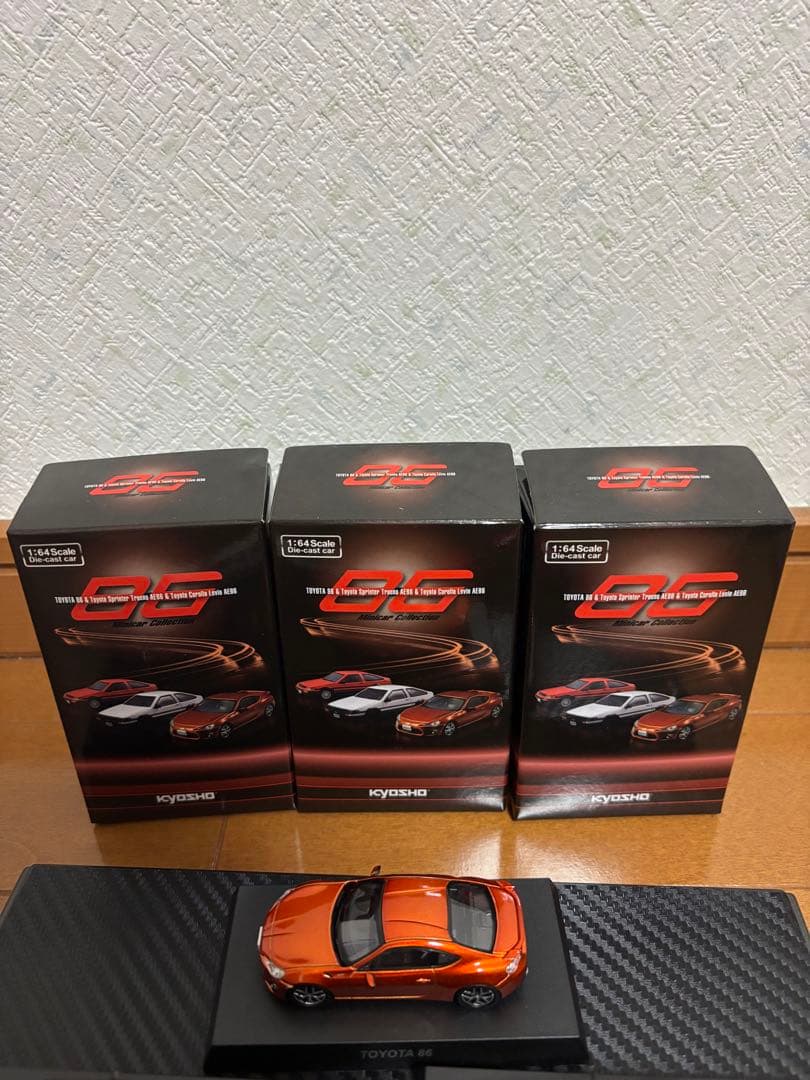 京商　86ミニカーコレクション　トレノ&レビン&GT86 箱付き