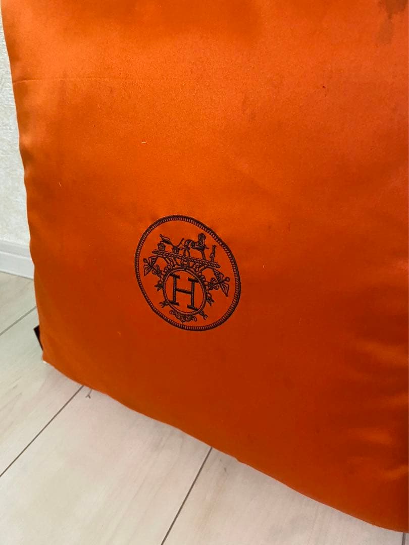 エルメス クッション