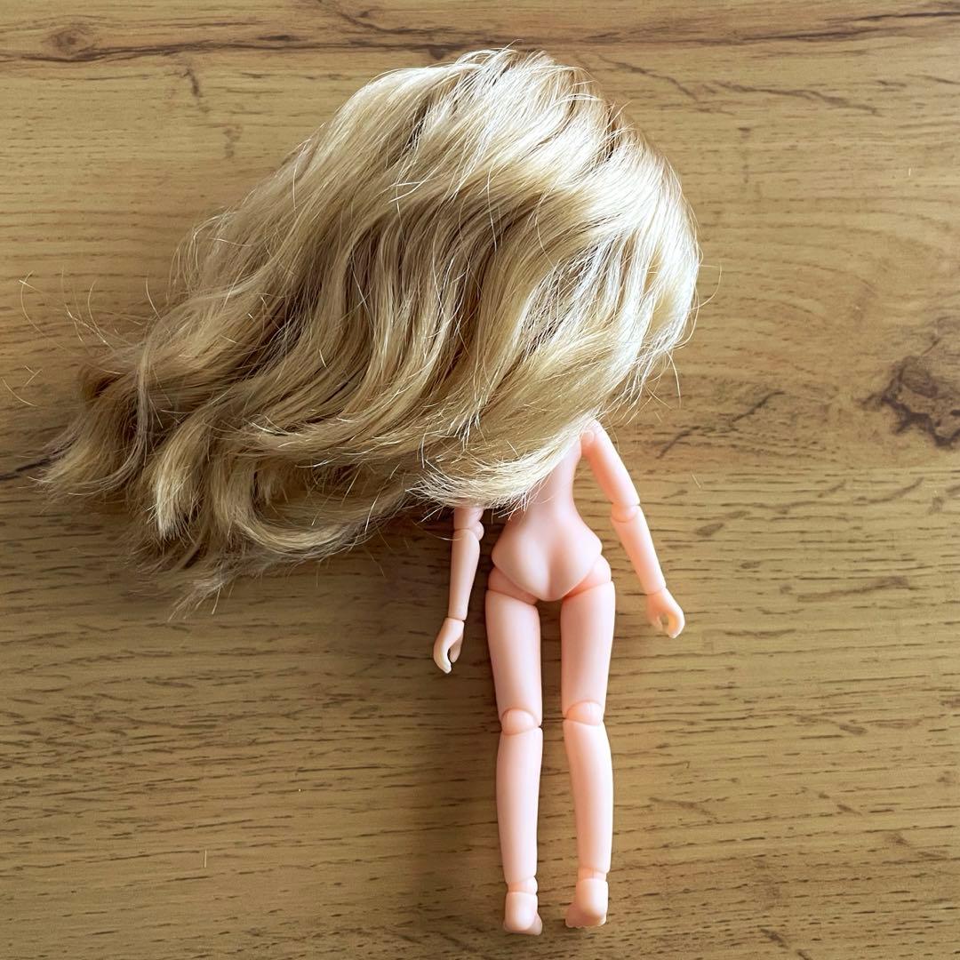 ポップマートブライス　カスタム　本体のみ