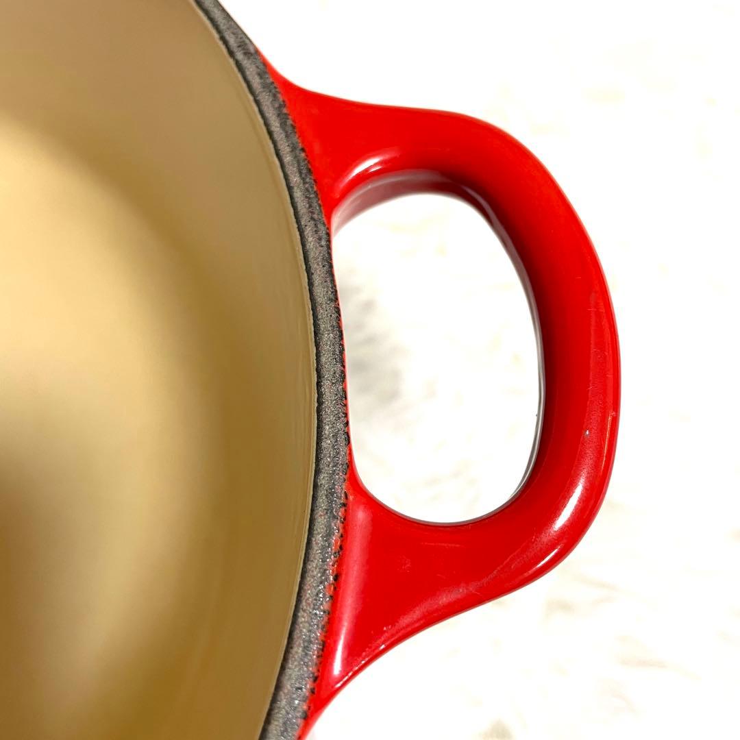 LE CREUSET ルクルーゼ　ココットロンド20cm レッド