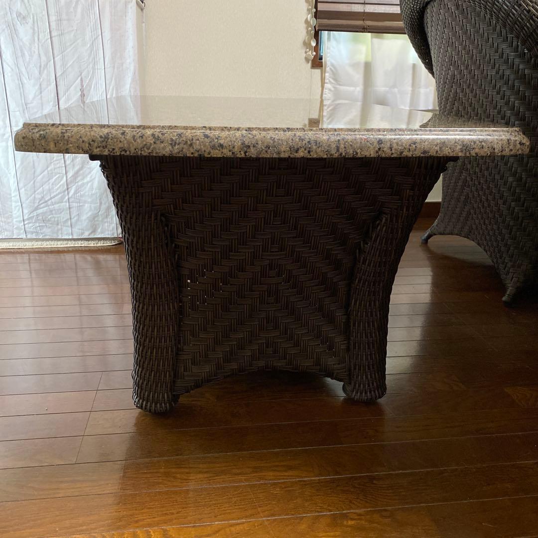 【美品】御影石（花崗岩）天板のセンターテーブル　コストコ　リゾートホテル風