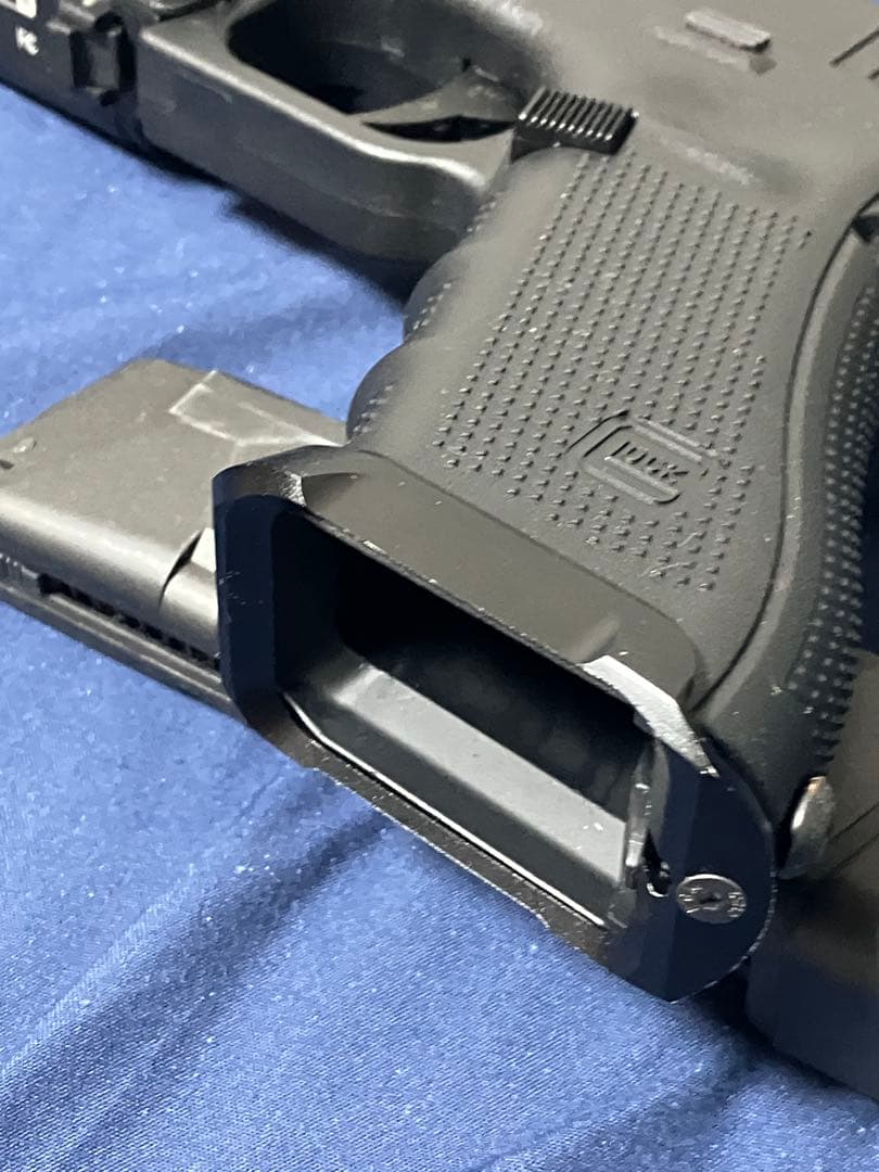 東京マルイ　ガスブローバックエアガン　グロック17 Gen4 MOD