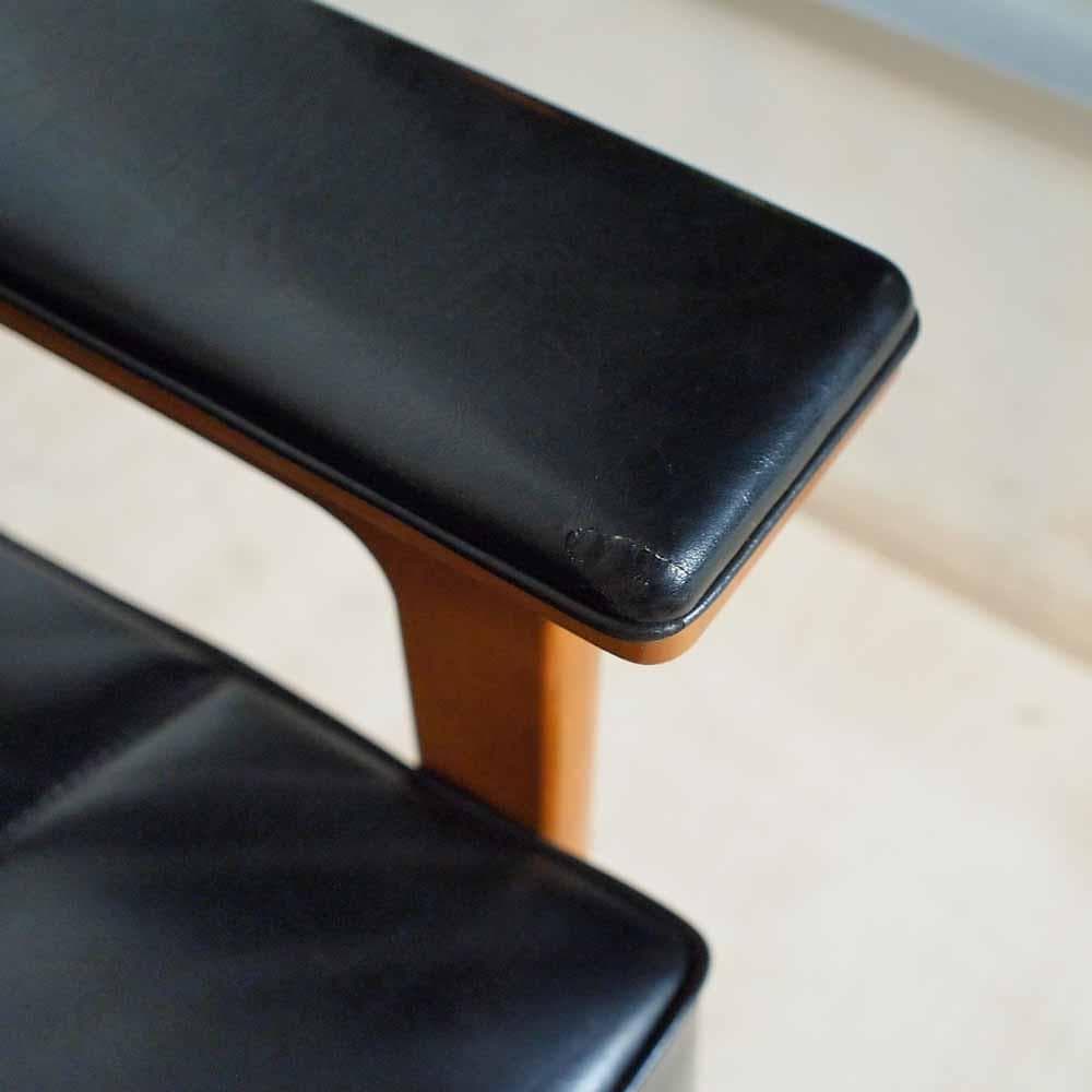 オールドカリモク 2人掛けソファ ワイドアーム Kチェア ZR24349