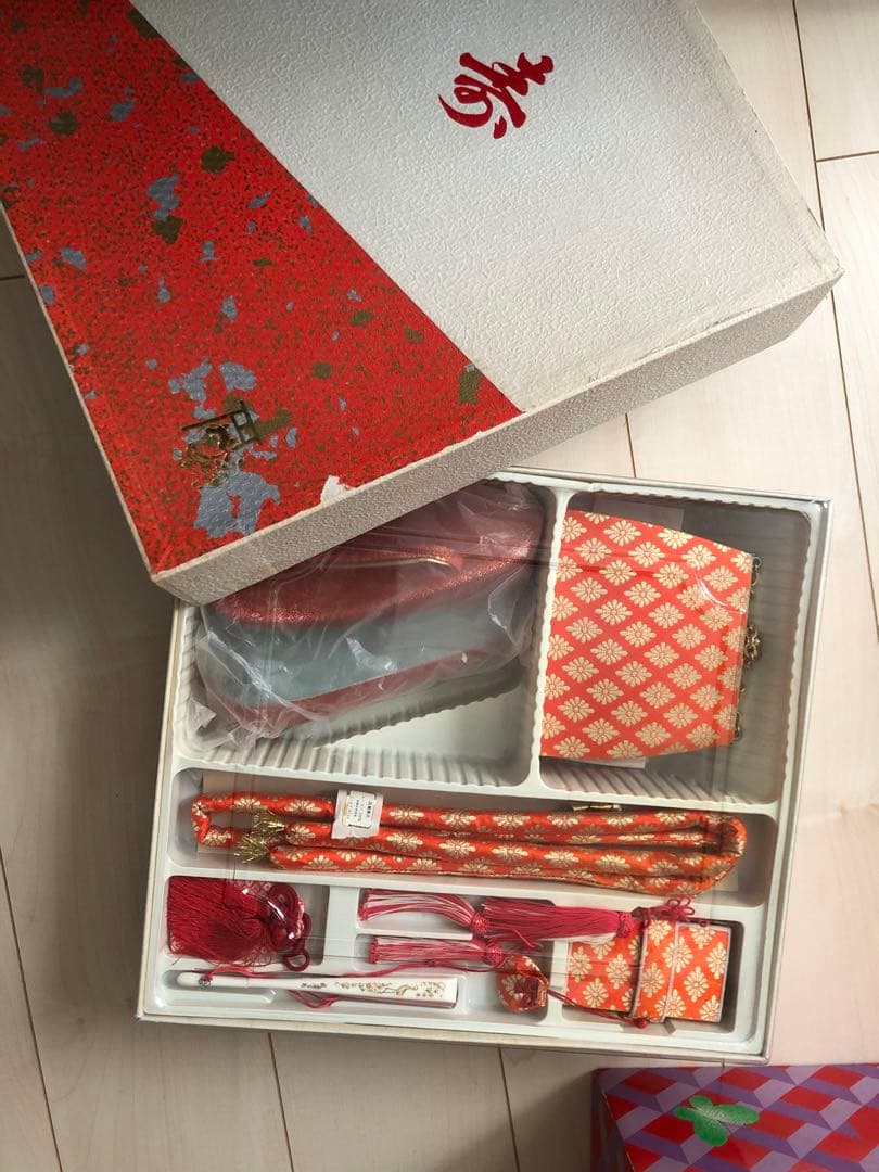 七五三 子供用 赤い花柄着物 フルセット 作り帯