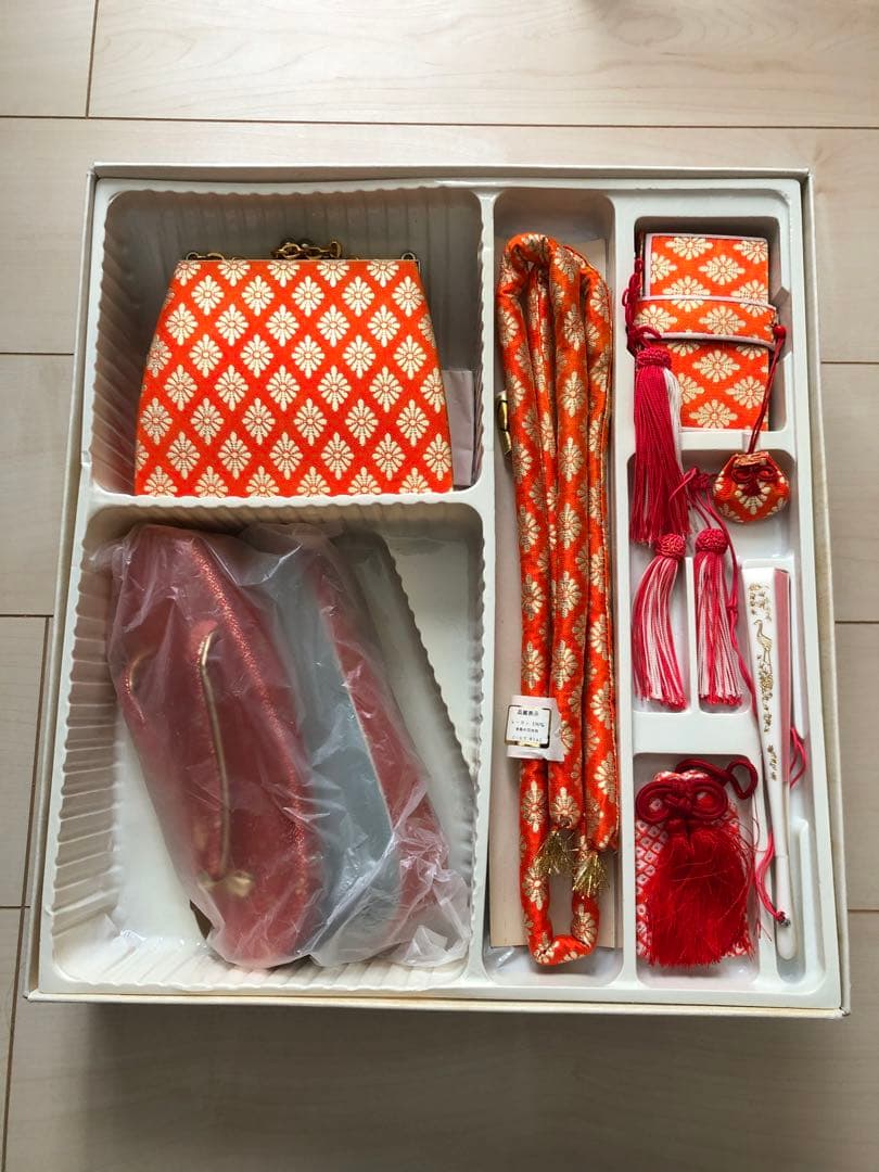 七五三 子供用 赤い花柄着物 フルセット 作り帯