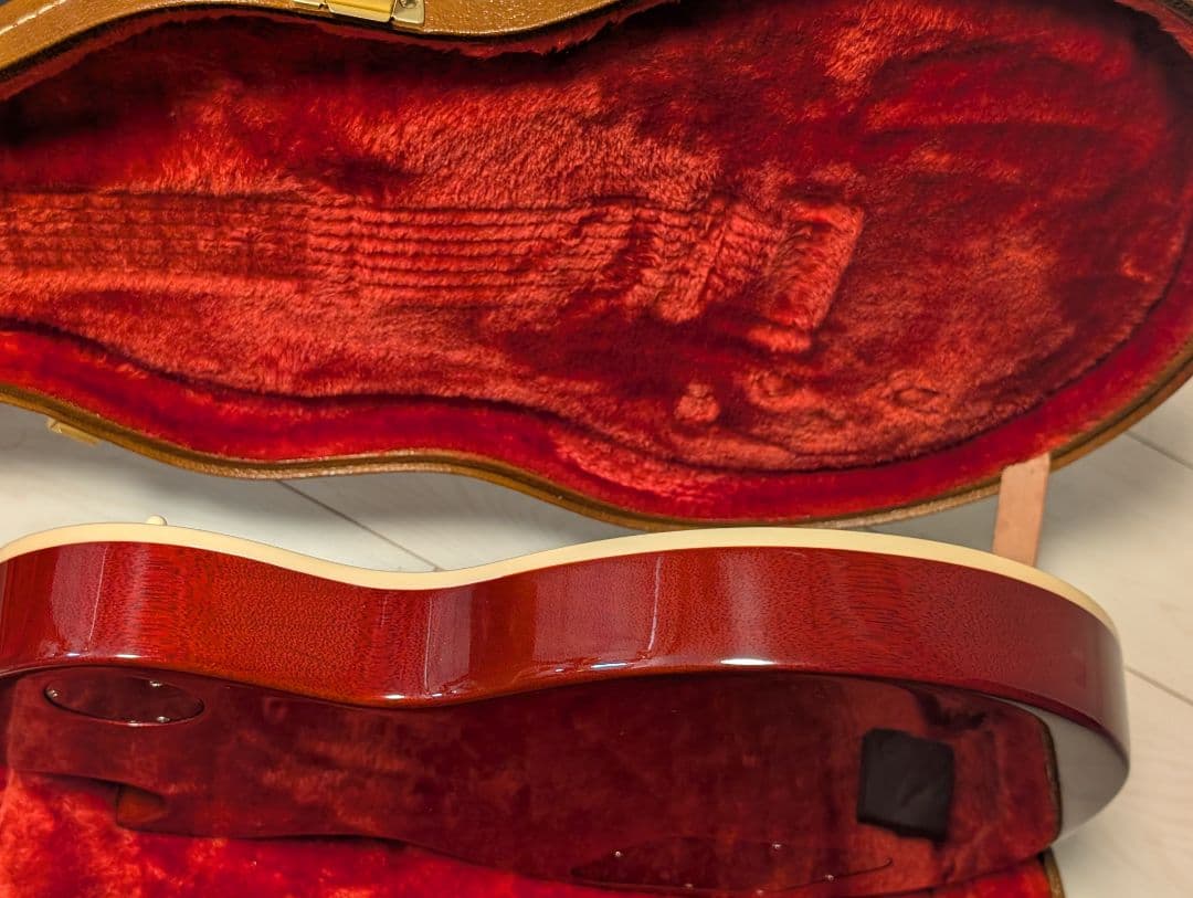 【生産終了カラー・最終価格】Gibson Les Paul Deluxe 70s