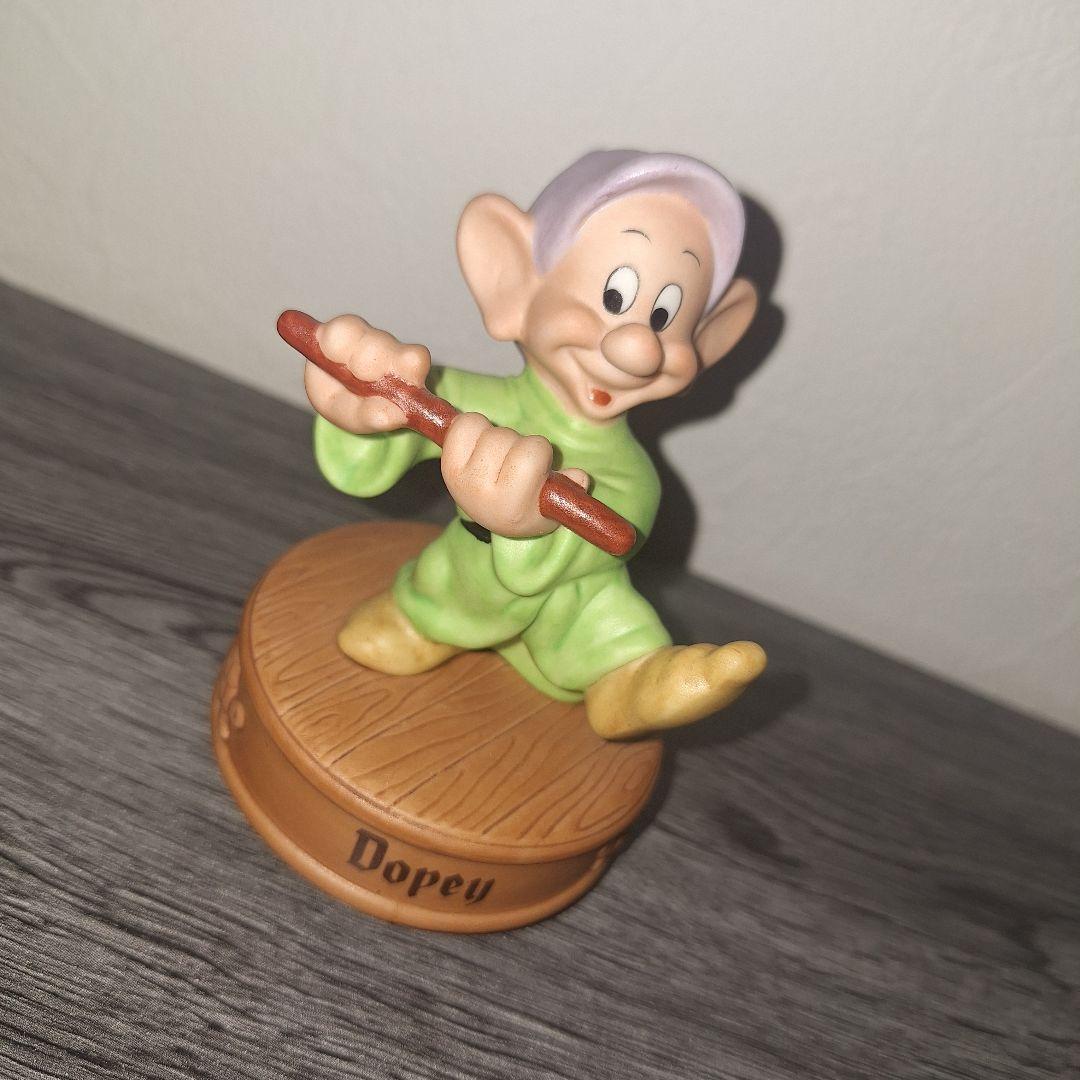 白雪姫オルゴールとドーピーのオルゴールセット