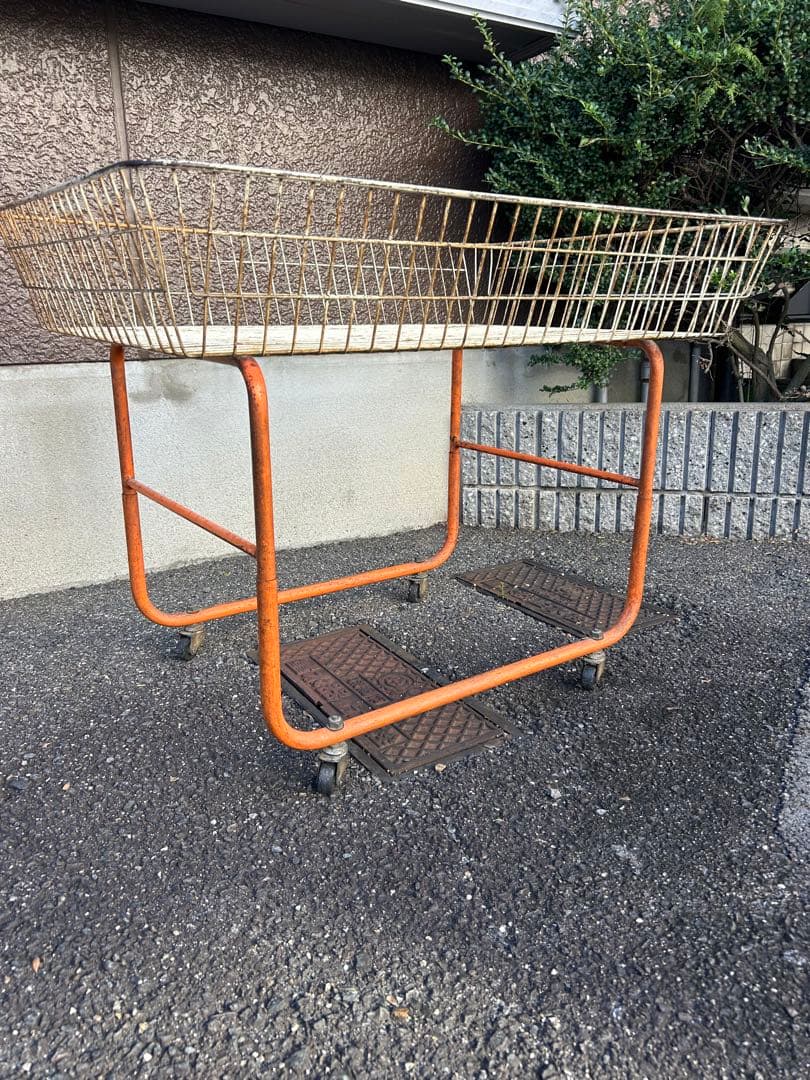 昭和レトロ　ワイヤーラック　キャスター付　ガーデニング　シャビーラック