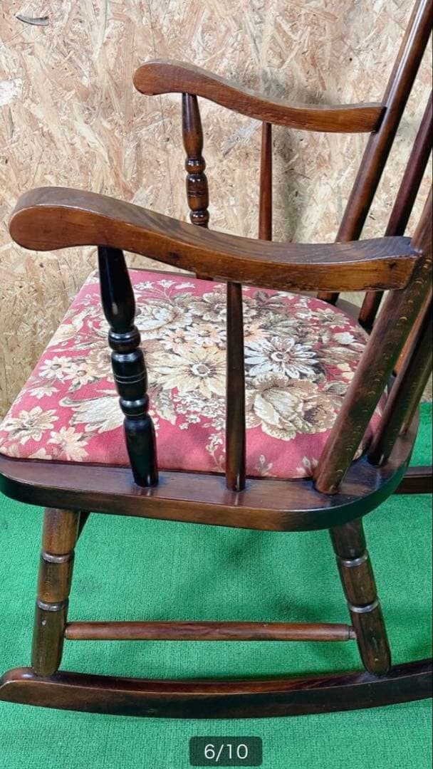 飛騨産業　キツツキマーク