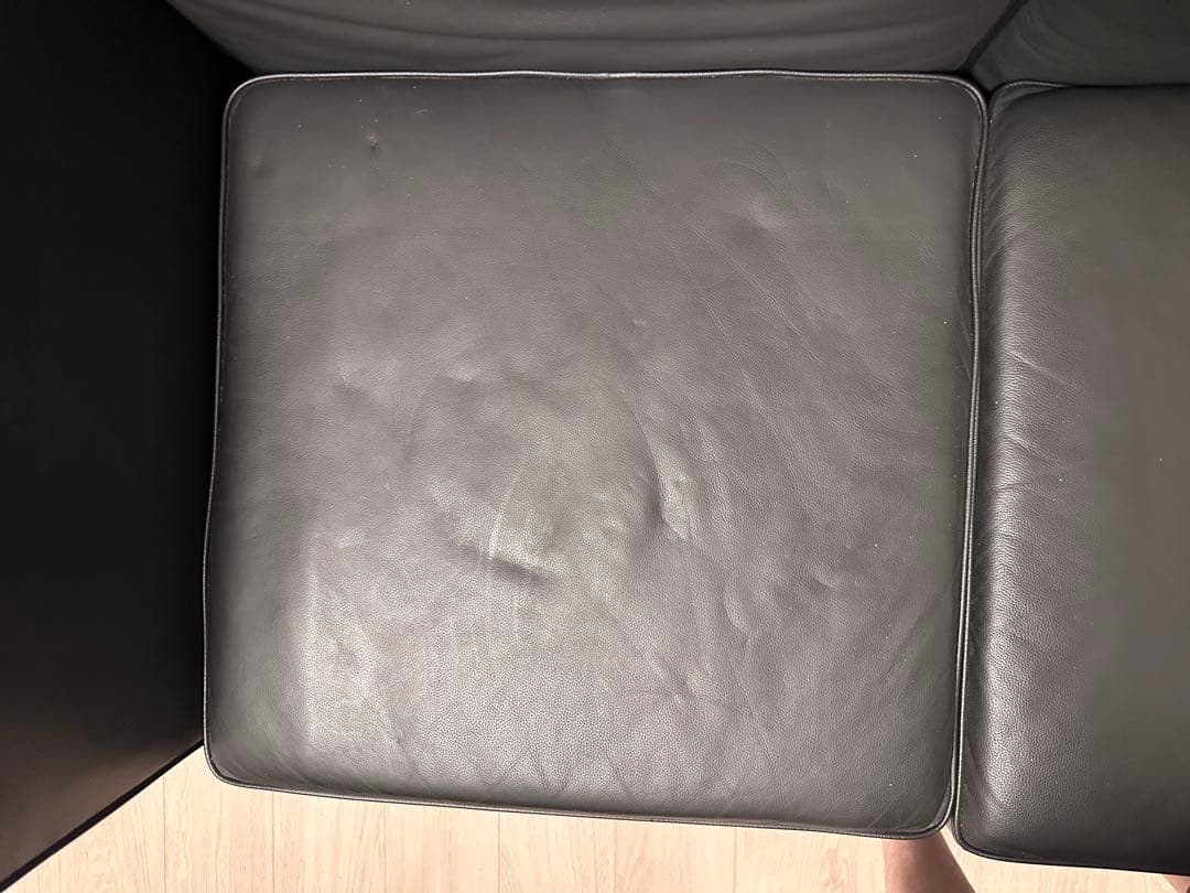 コルビジェデザイン LC2 ラブソファ 本革