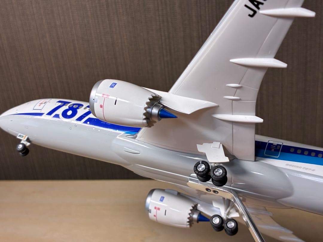 希少品 全日空商事 Boeing787-8 1/200 国際線仕様 IOJロゴ