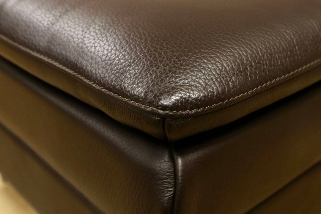 GMHK403○IDC大塚家具 オースチン オットマン フットスツール 総革