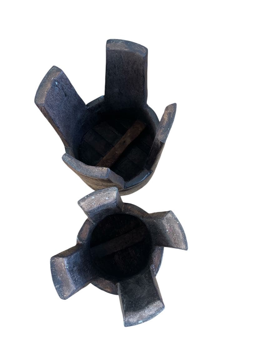 海外民芸？木製　スツール　丸イス2脚