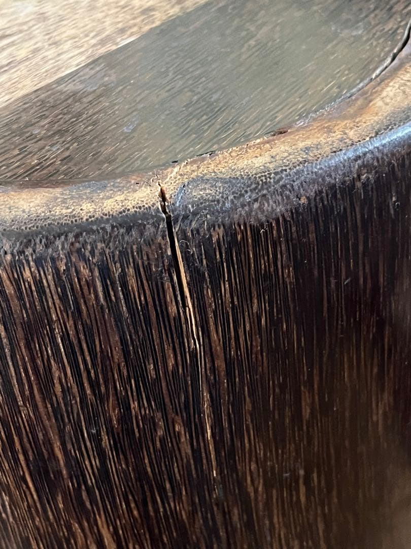 海外民芸？木製　スツール　丸イス2脚