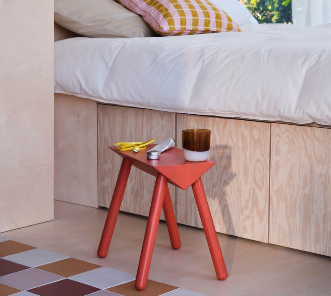 OMMJÄNGE オッミェンゲ スツール, オレンジレッド