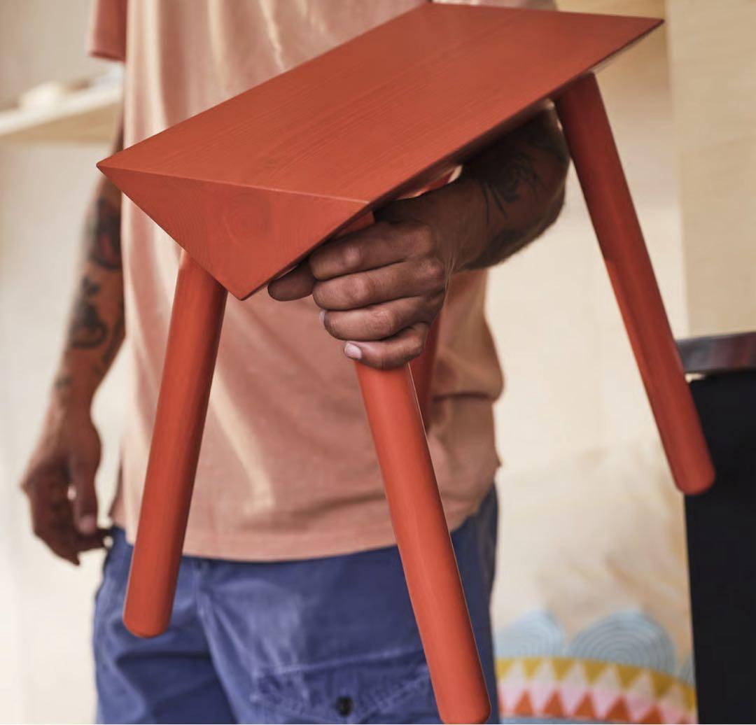 OMMJÄNGE オッミェンゲ スツール, オレンジレッド