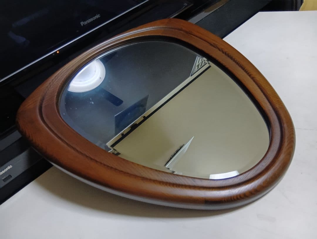 1970's　北欧モダン　トライアングル　ウォールナット　ミラー　壁掛け鏡