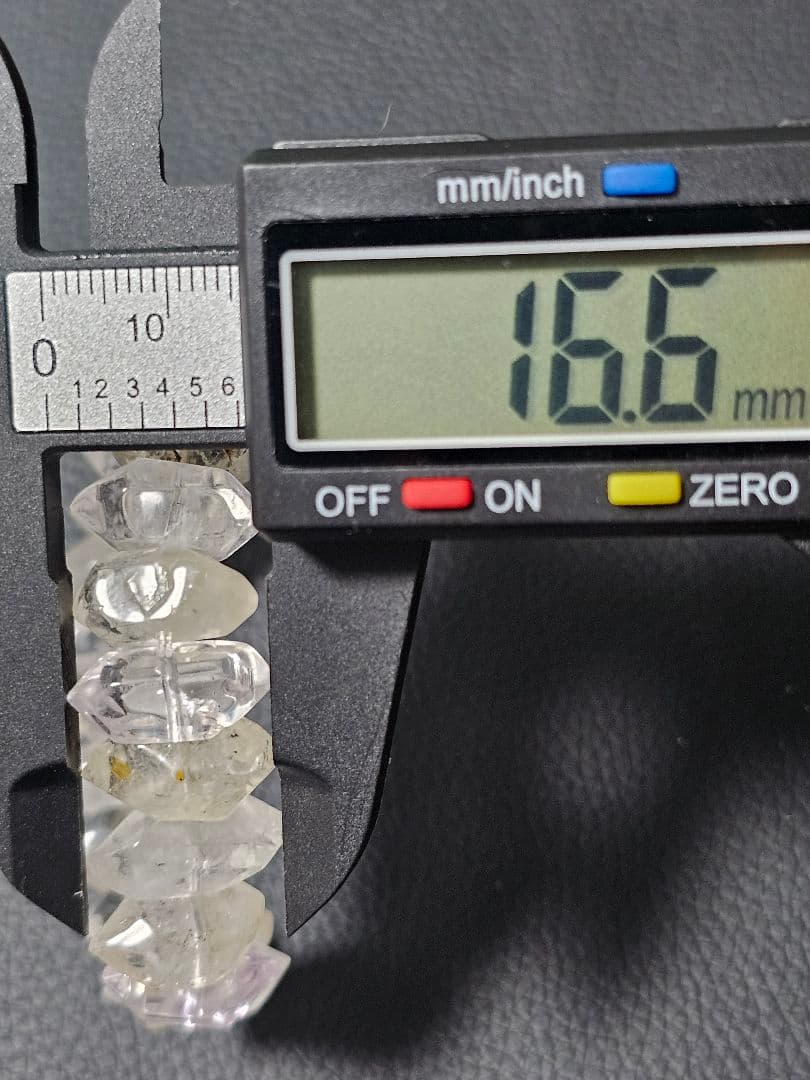 アメリカ産オイルインハーキマーダイヤモンドブレスレット