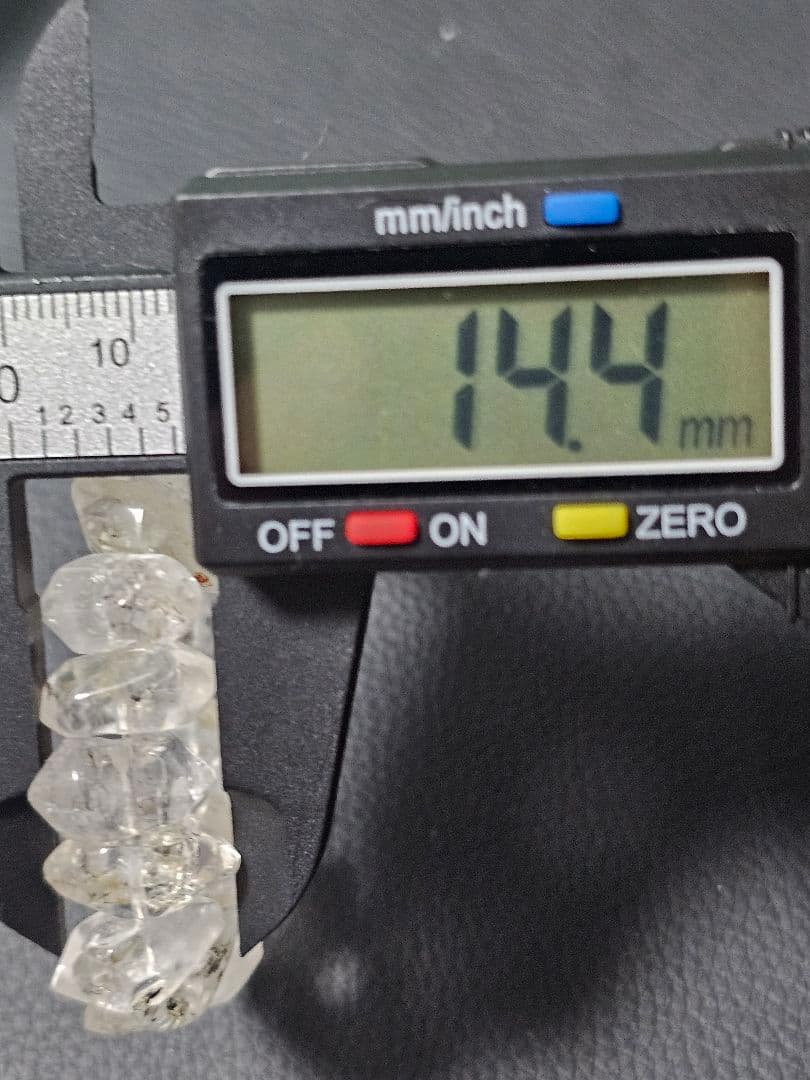 アメリカ産オイルインハーキマーダイヤモンドブレスレット